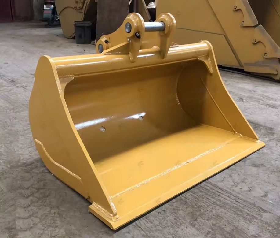 1500mm ความกว้าง Excavator ถังดินกับ Bolt-On ถังใบสําหรับงานก่อสร้างหนัก